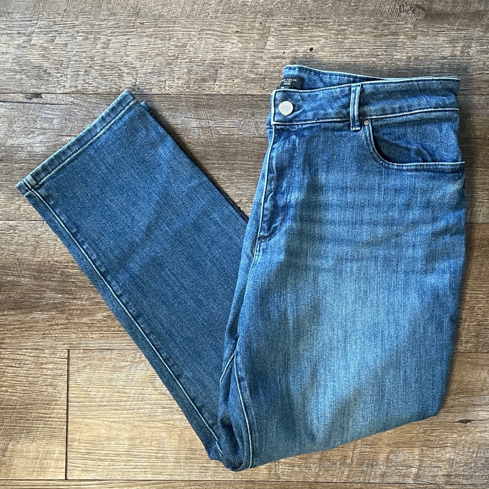 Ann Taylor Factory Petite Straight Leg Denim Jeans
